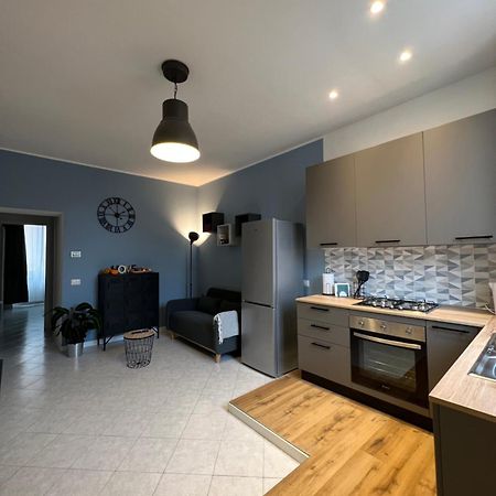 Apartamento La Casa Di Lidia - Bocconi Milán Exterior foto