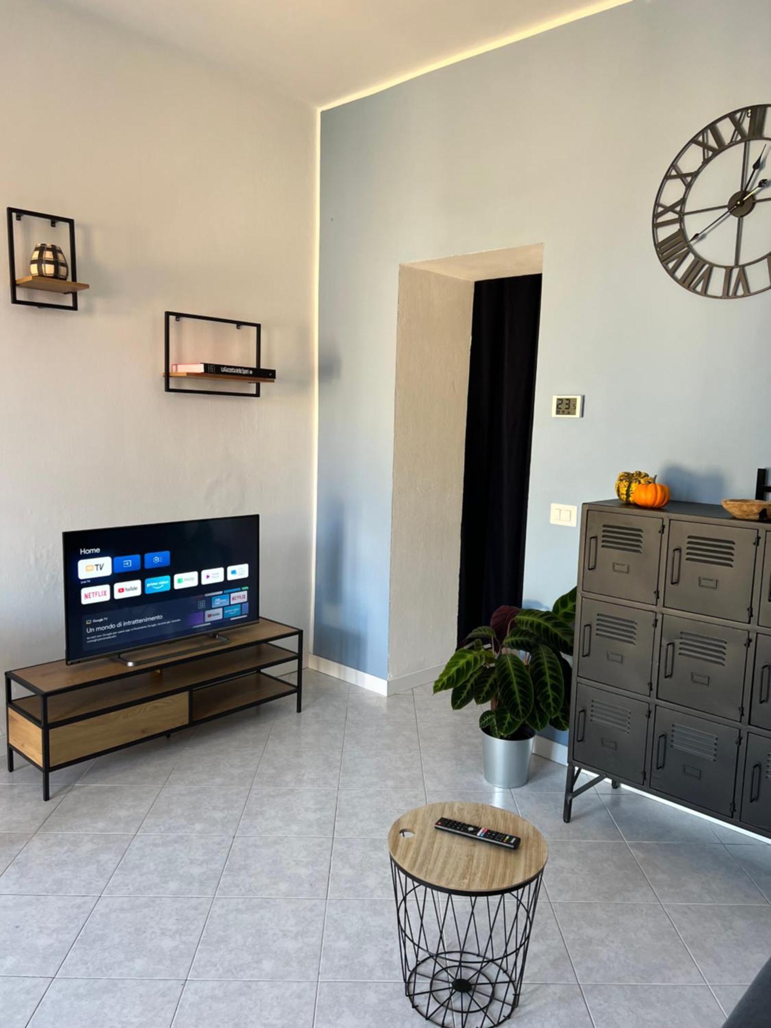 Apartamento La Casa Di Lidia - Bocconi Milán Exterior foto